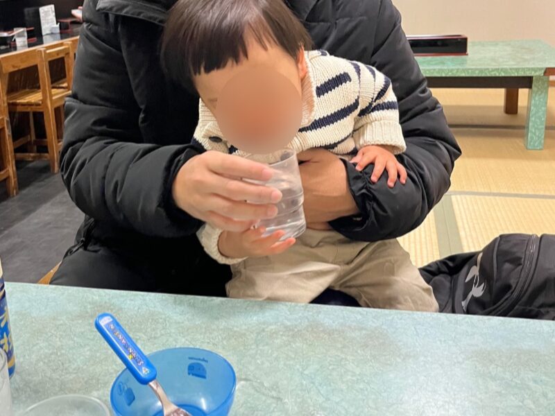 釜揚げうどん戸隠本店の店内の様子