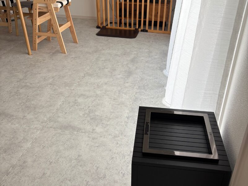 おむつ用ゴミ箱としても活躍するリビング置きのZitA SQUARE（ジータスクエア）